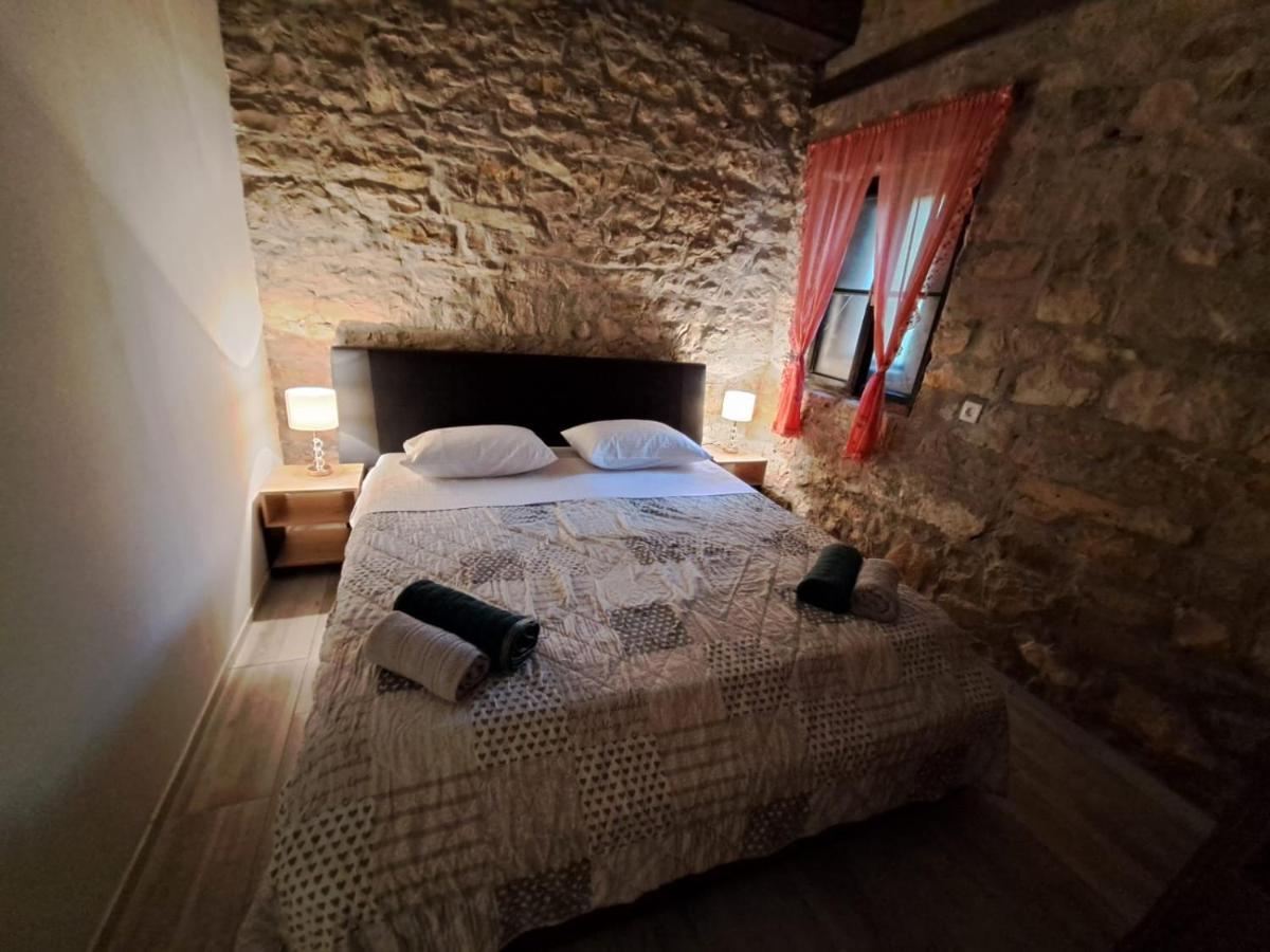 Apartman Zrinka Jesenice  Εξωτερικό φωτογραφία