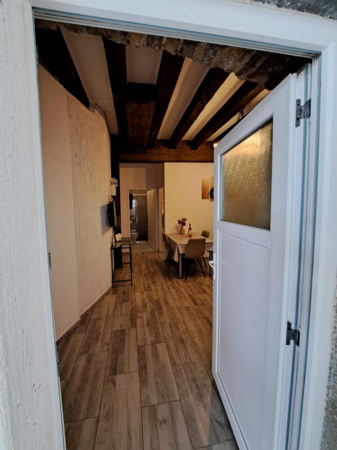 Apartman Zrinka Jesenice  Εξωτερικό φωτογραφία